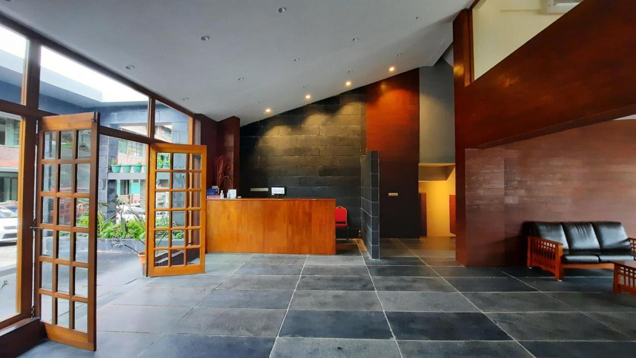 Raahat Inn コダイカナル エクステリア 写真